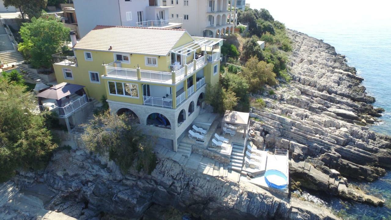 R&N Apartment Zavalatica Eksteriør bilde